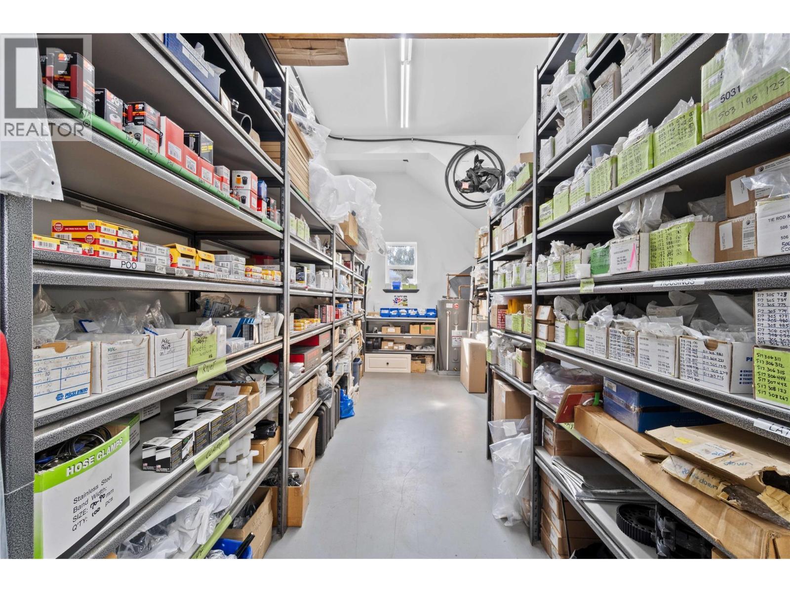 725 Trans-Canada Highway, Sicamous, BC