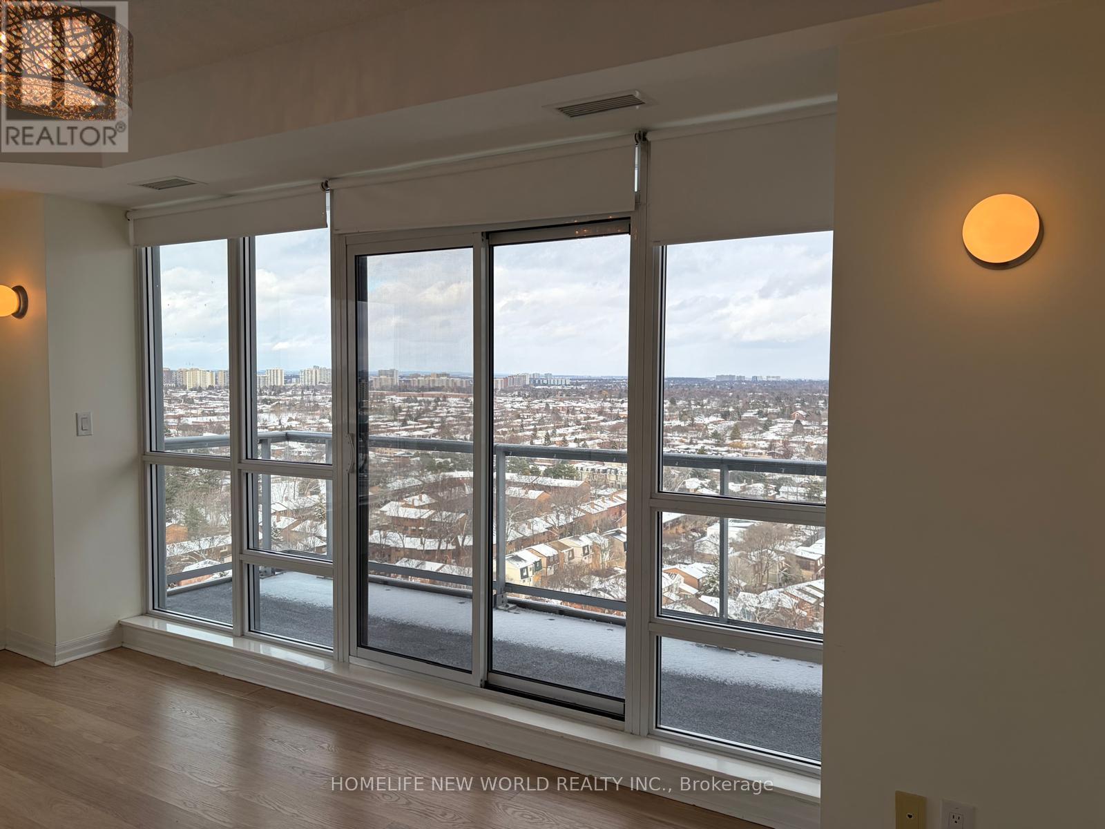 30 Herons Hill Way, Toronto, ON - Indoor Photo Showing Other Room