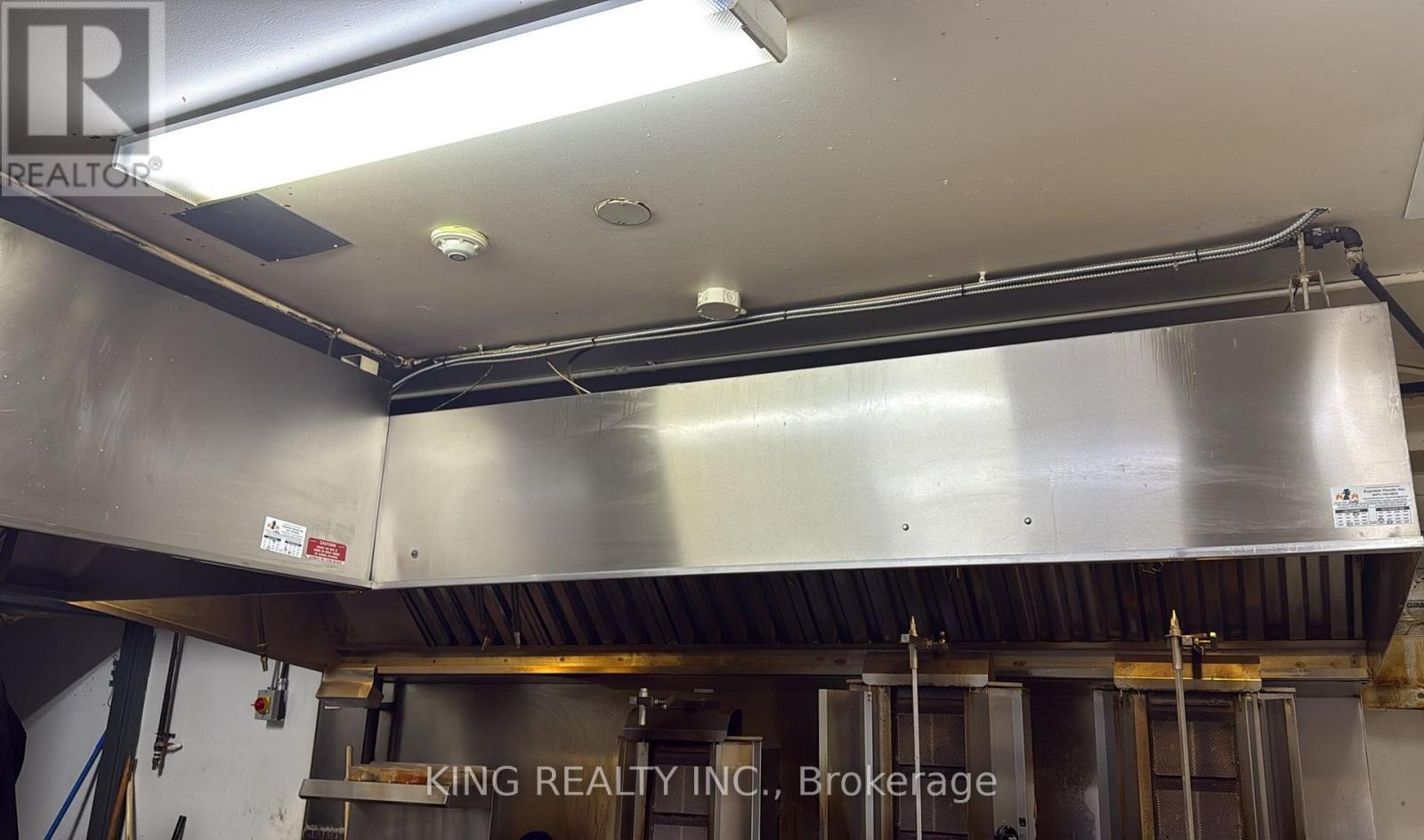 424 Danforth Avenue, Toronto, ON