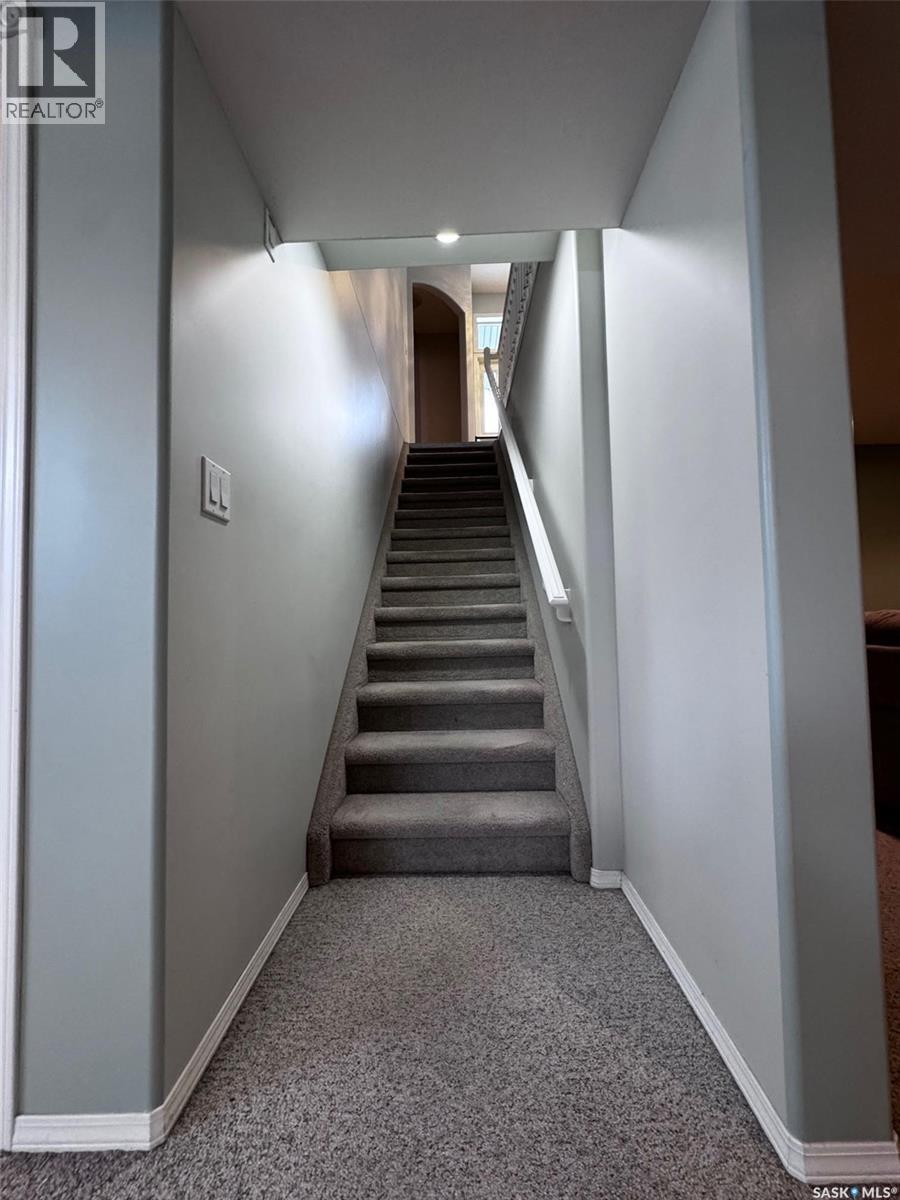 611 Le May Court, Saskatoon, SK - Indoor Photo Showing Other Room