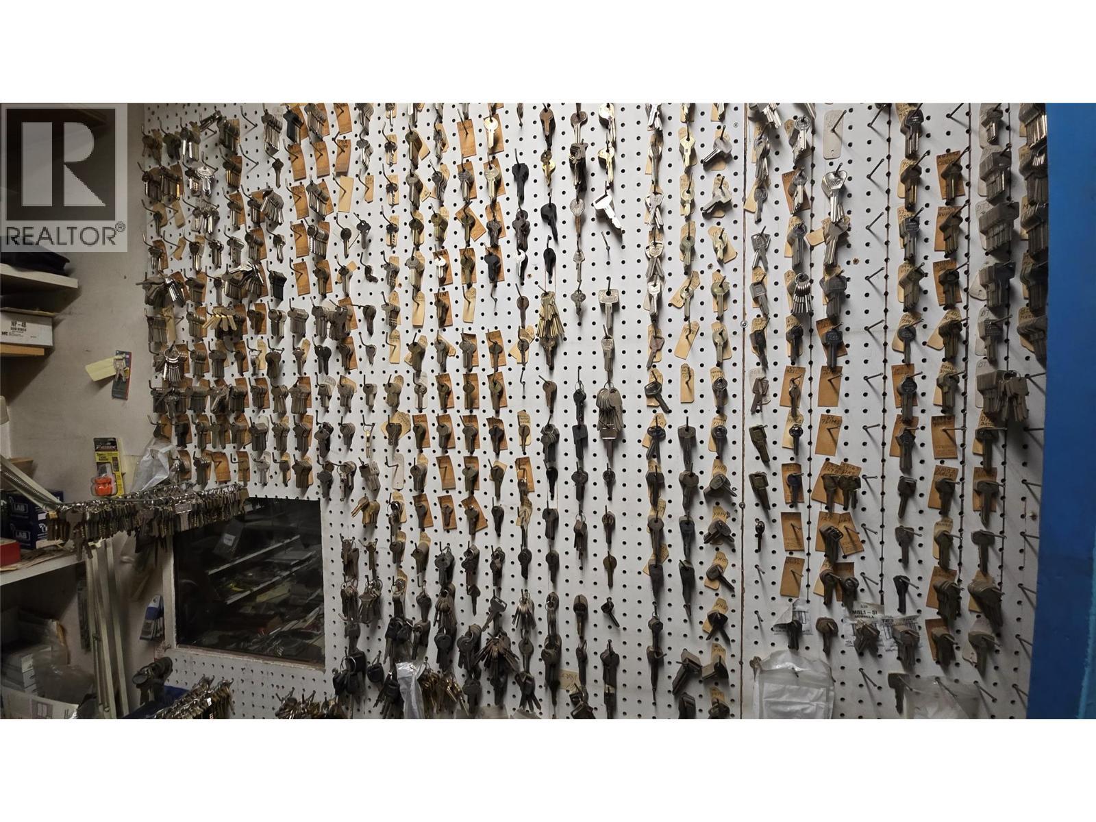 1520 Canyon Street, Creston, BC