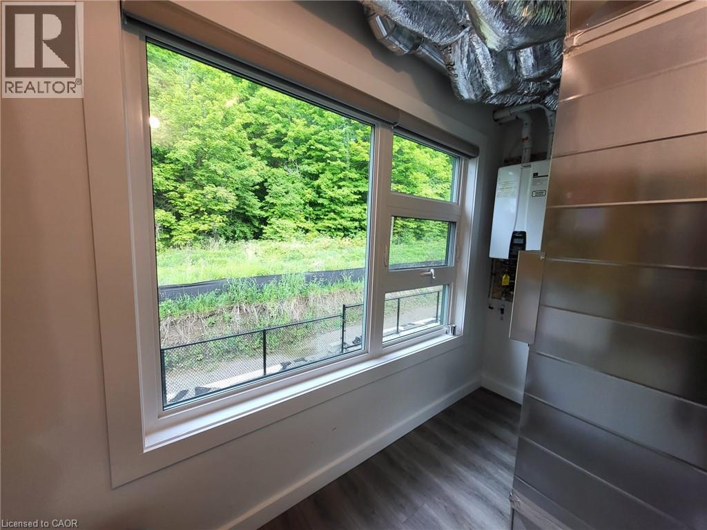 118 Gravel Ridge Trail Unit# B23, Kitchener, ON - Indoor Photo Showing Other Room