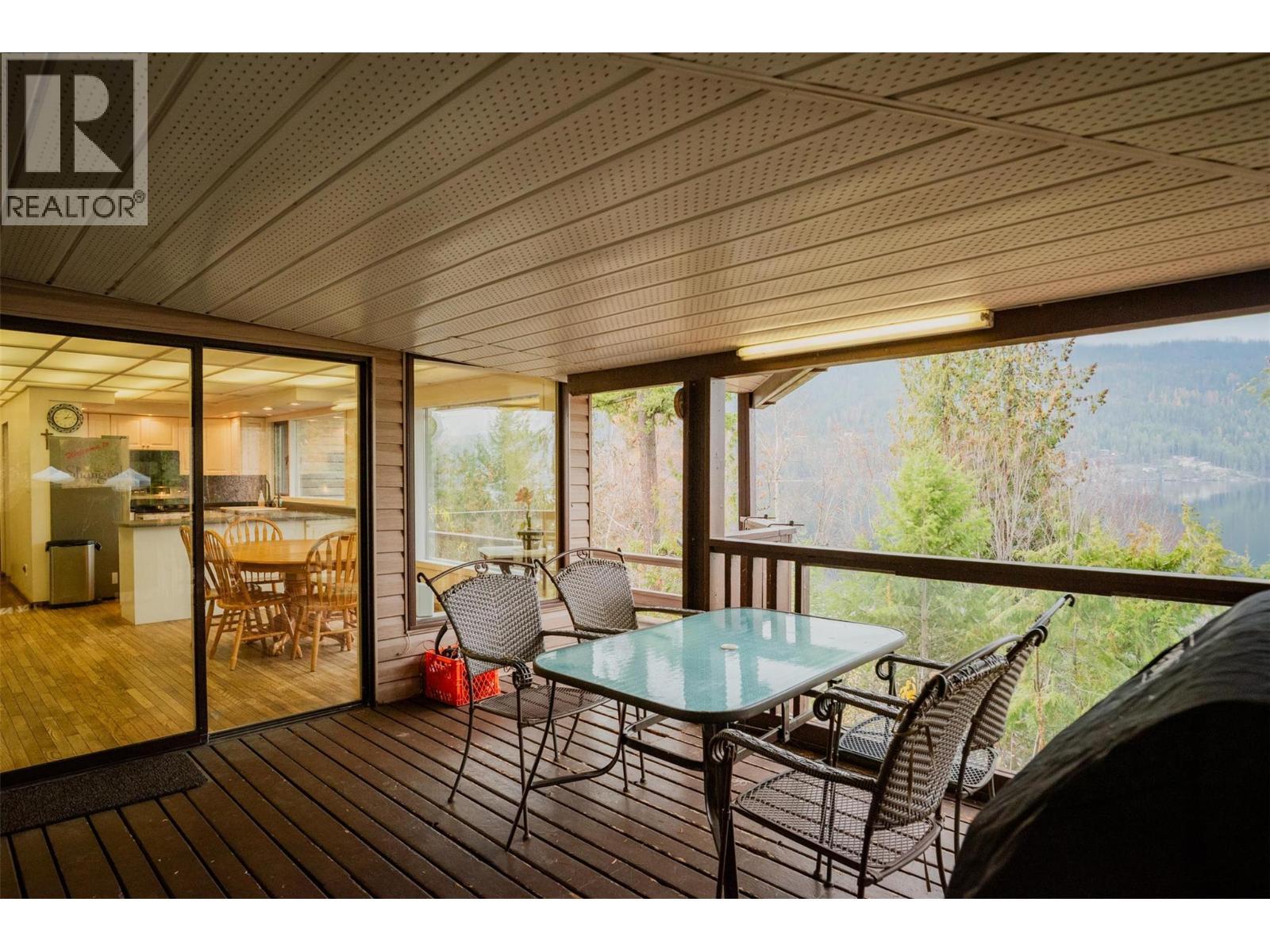 2071 Massie Road, Christina Lake, BC - Outdoor With Deck Patio Veranda With Exterior