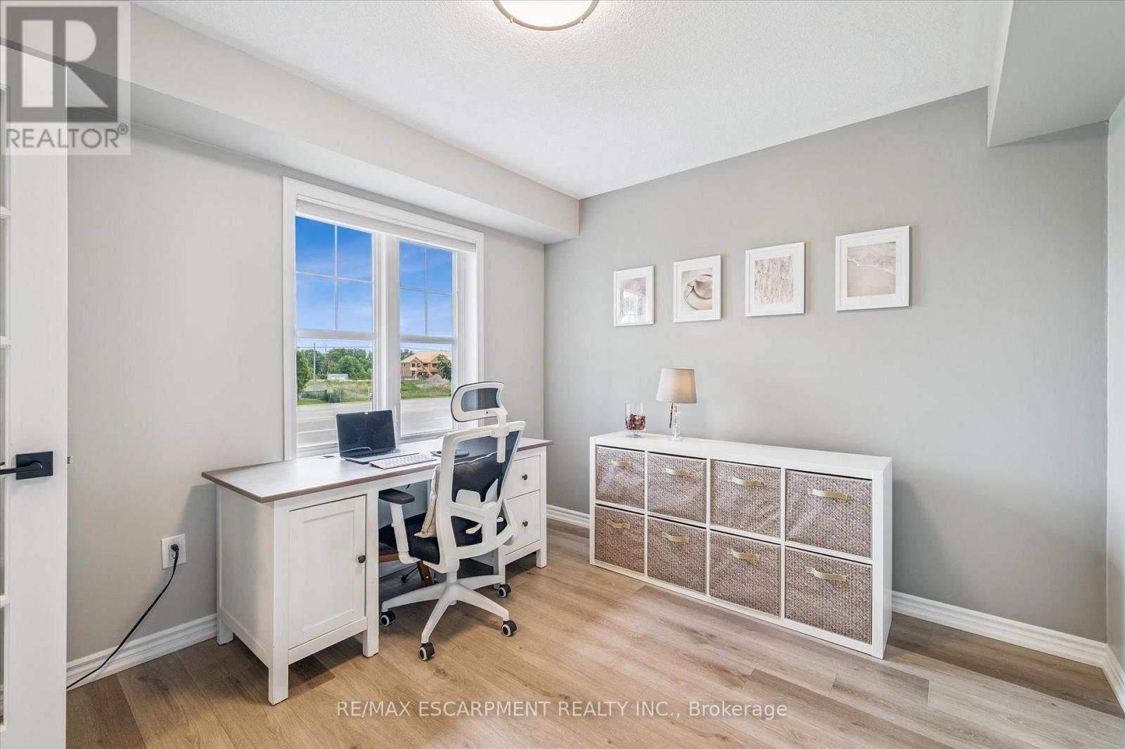 80 - 22 Spring Creek Drive, Hamilton, ON - Indoor Photo Showing Office