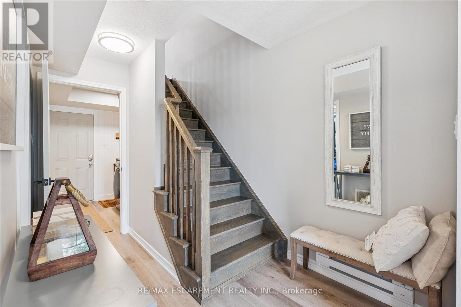 80 - 22 Spring Creek Drive, Hamilton, ON - Indoor Photo Showing Other Room