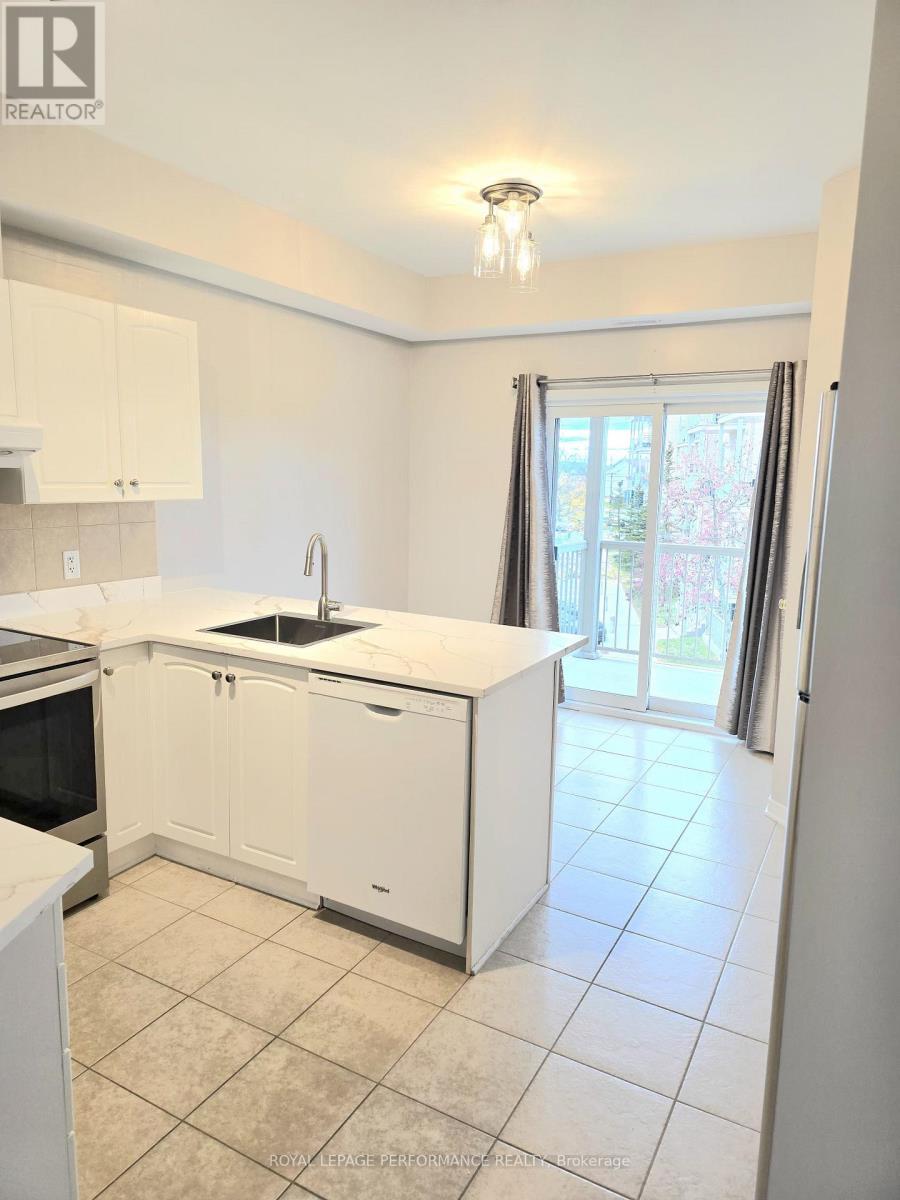6 - 190 Rustic Hills Crescent, Ottawa, ON - Indoor Photo Showing Kitchen