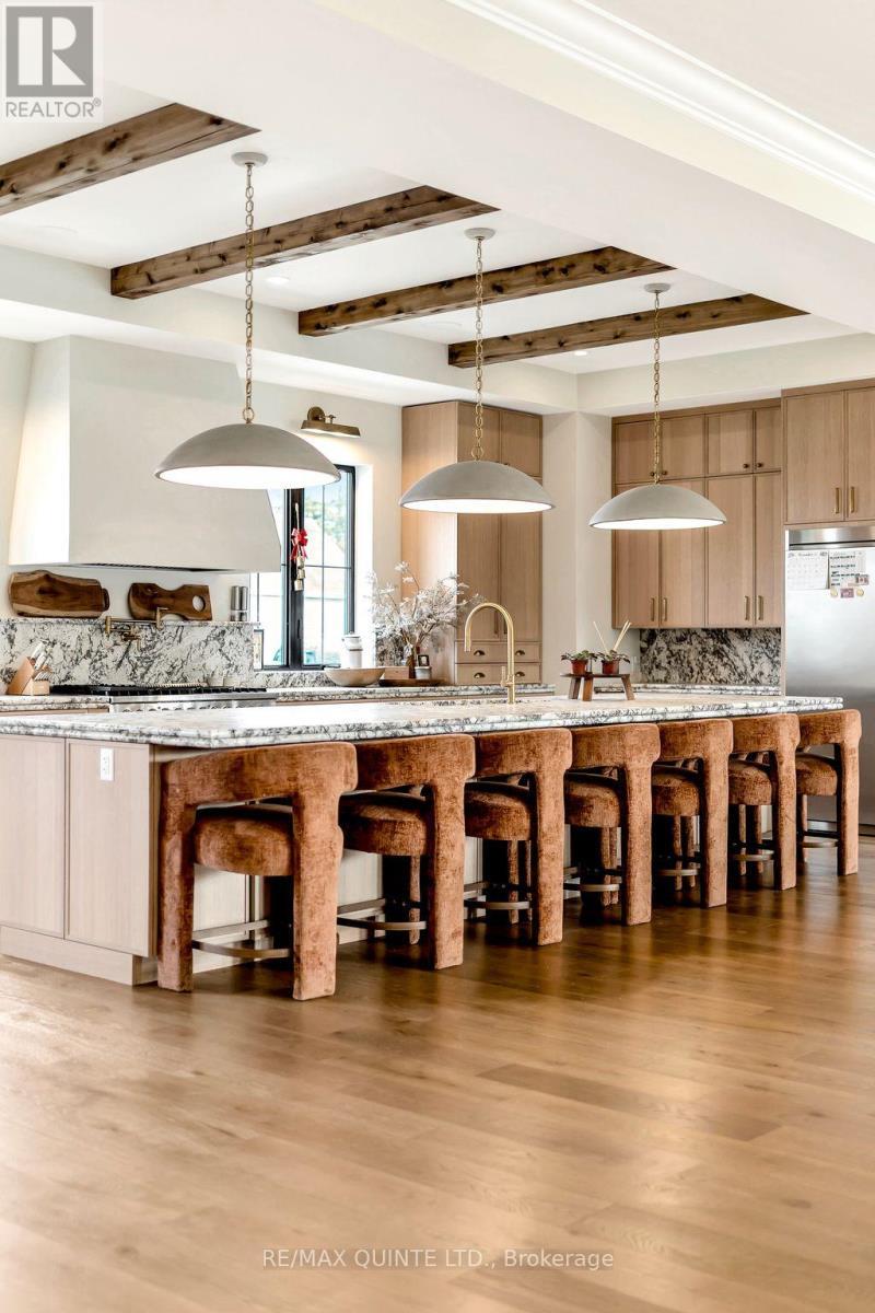 Custom kitchen with 48\" range - 88 Bridge Street, Prince Edward County (Picton Ward), ON - Indoor