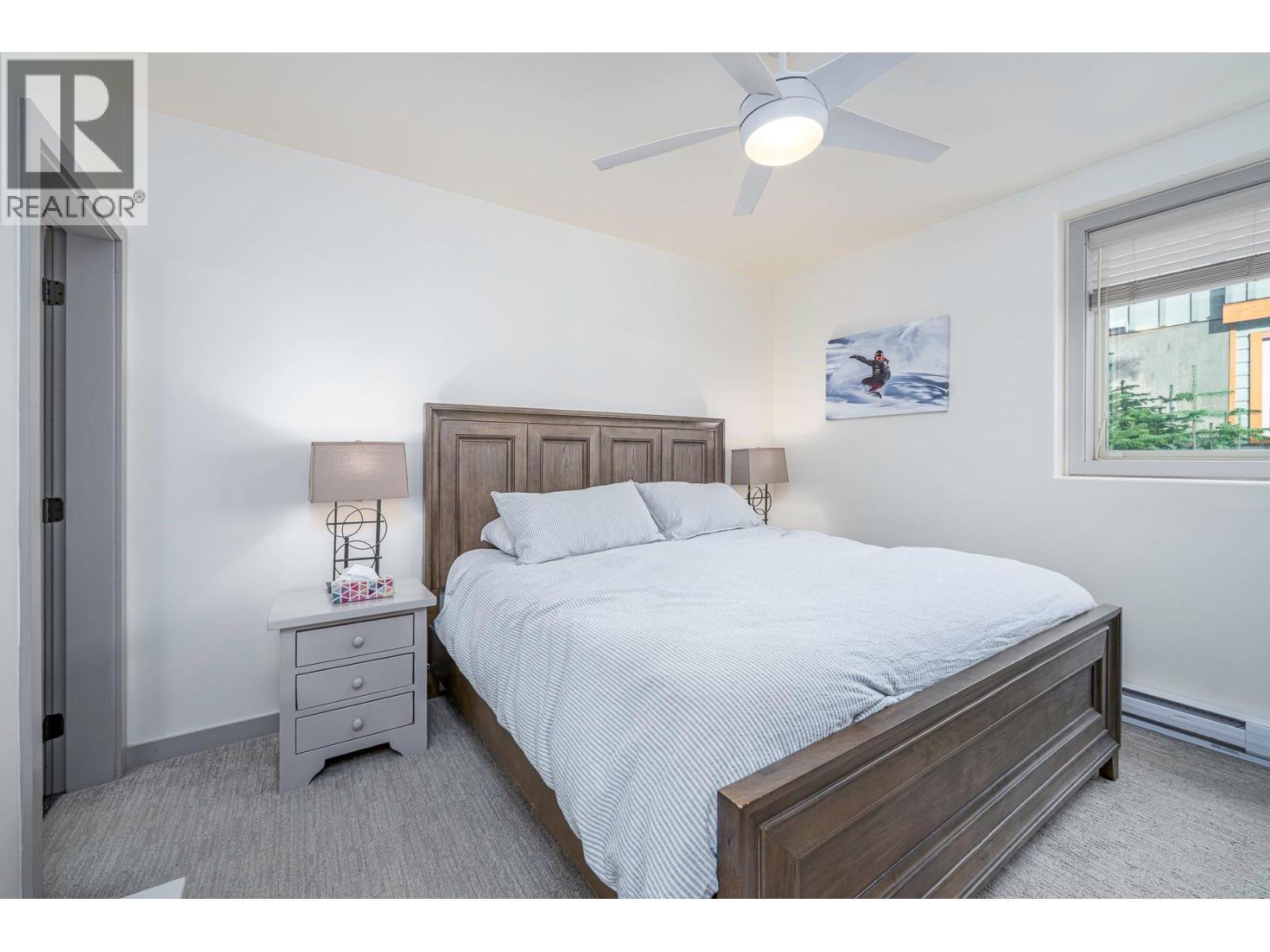 5940 Snowpines Way Unit# 2, Big White, BC - Indoor Photo Showing Bedroom