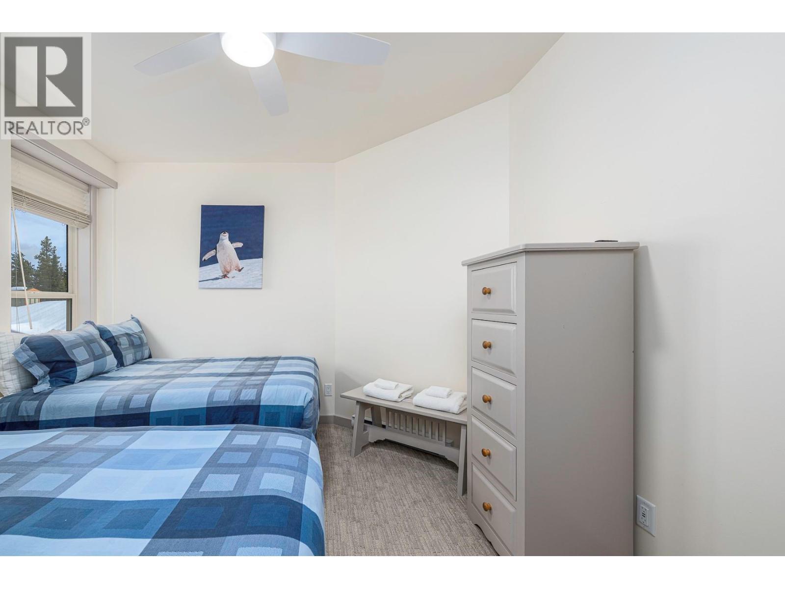5940 Snowpines Way Unit# 2, Big White, BC - Indoor Photo Showing Bedroom
