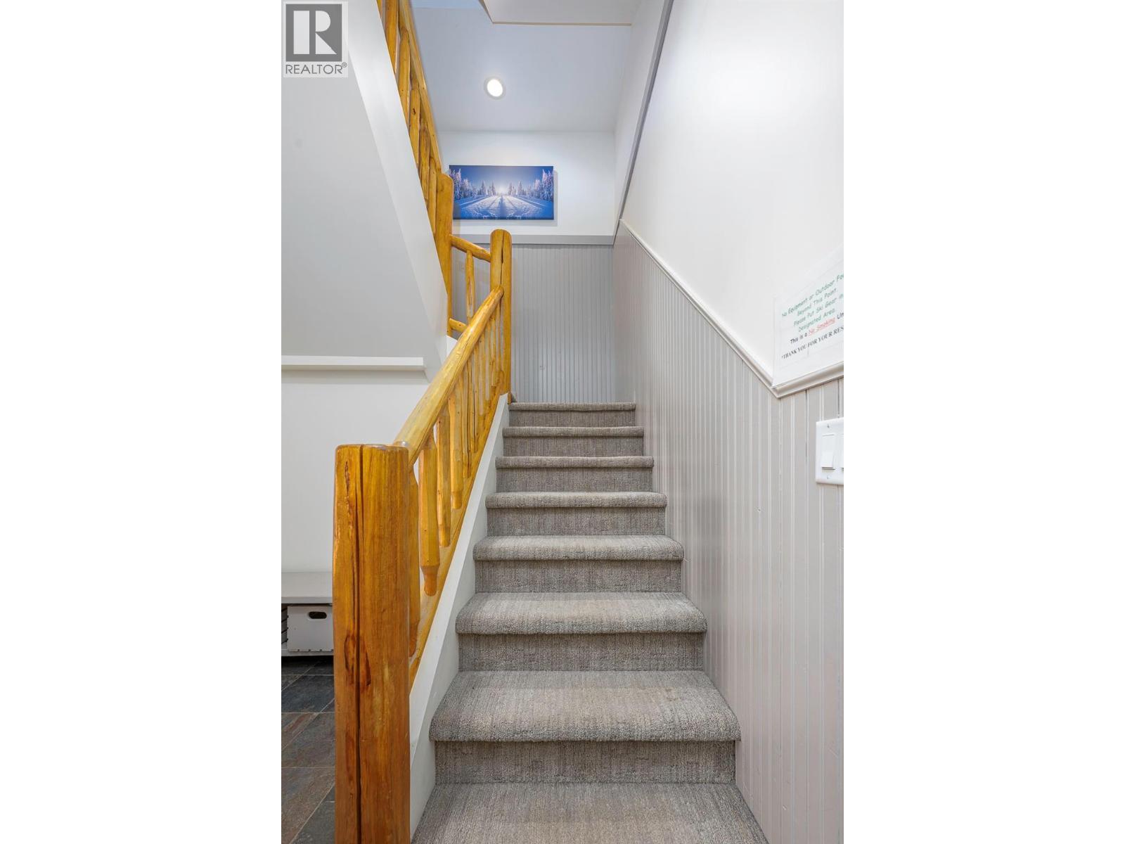 5940 Snowpines Way Unit# 2, Big White, BC - Indoor Photo Showing Other Room