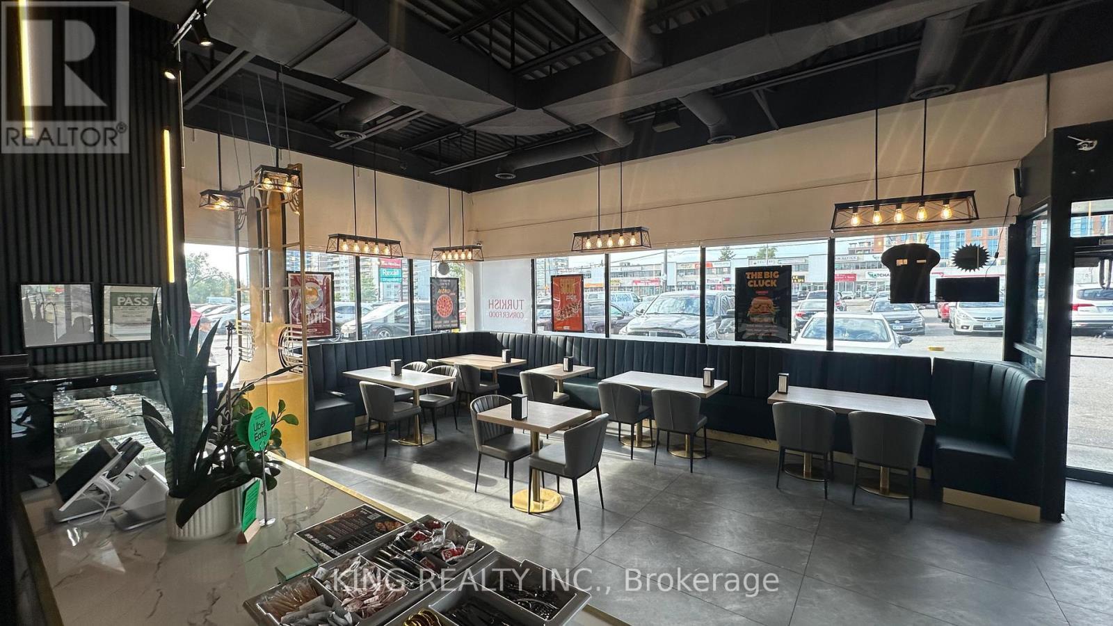 2712 Keele Street, Toronto, ON