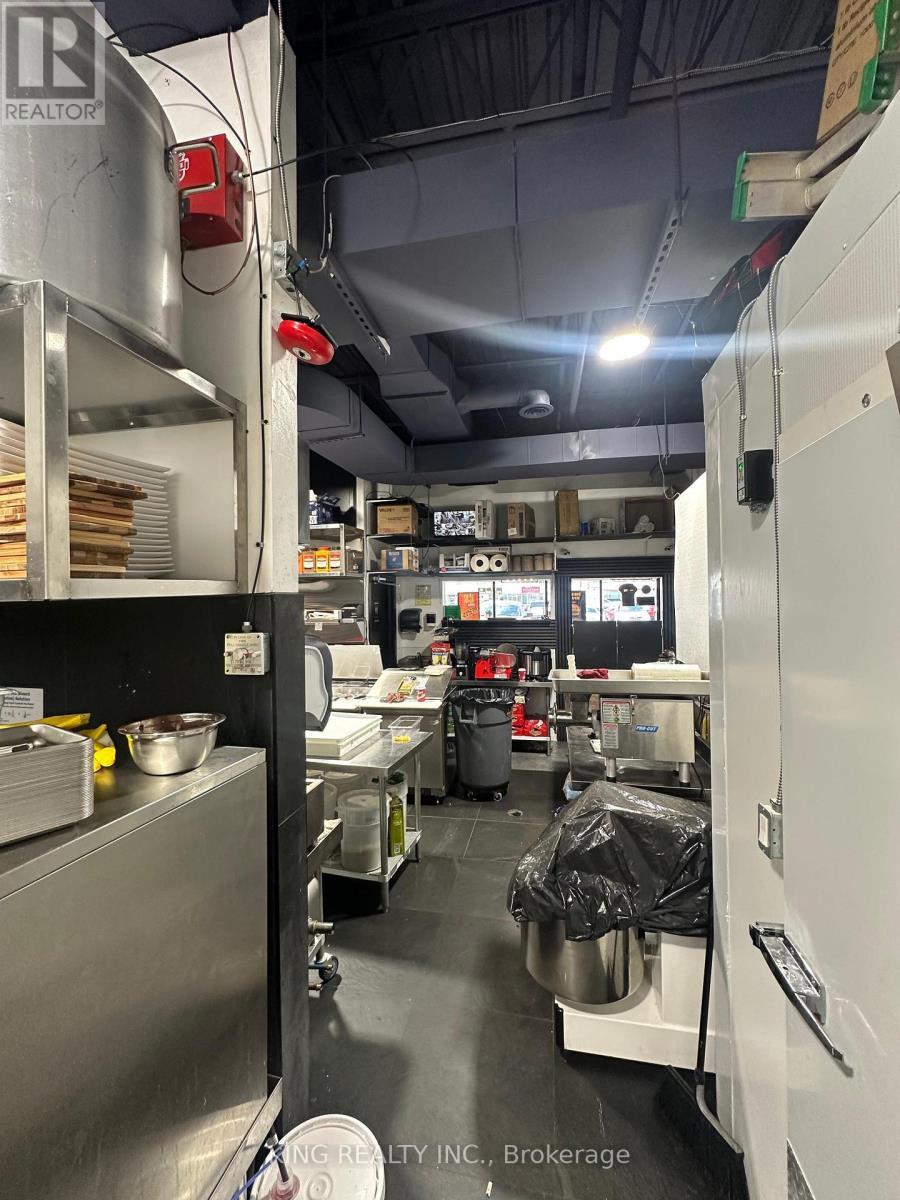 2712 Keele Street, Toronto, ON