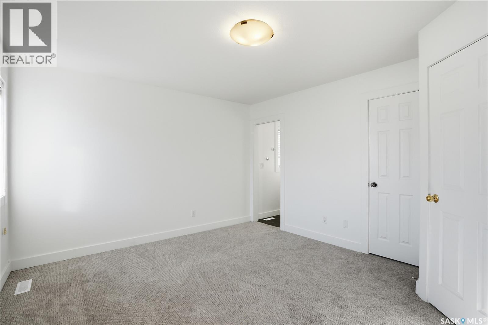 1455 Willowgrove Court, Saskatoon, SK - Indoor Photo Showing Other Room