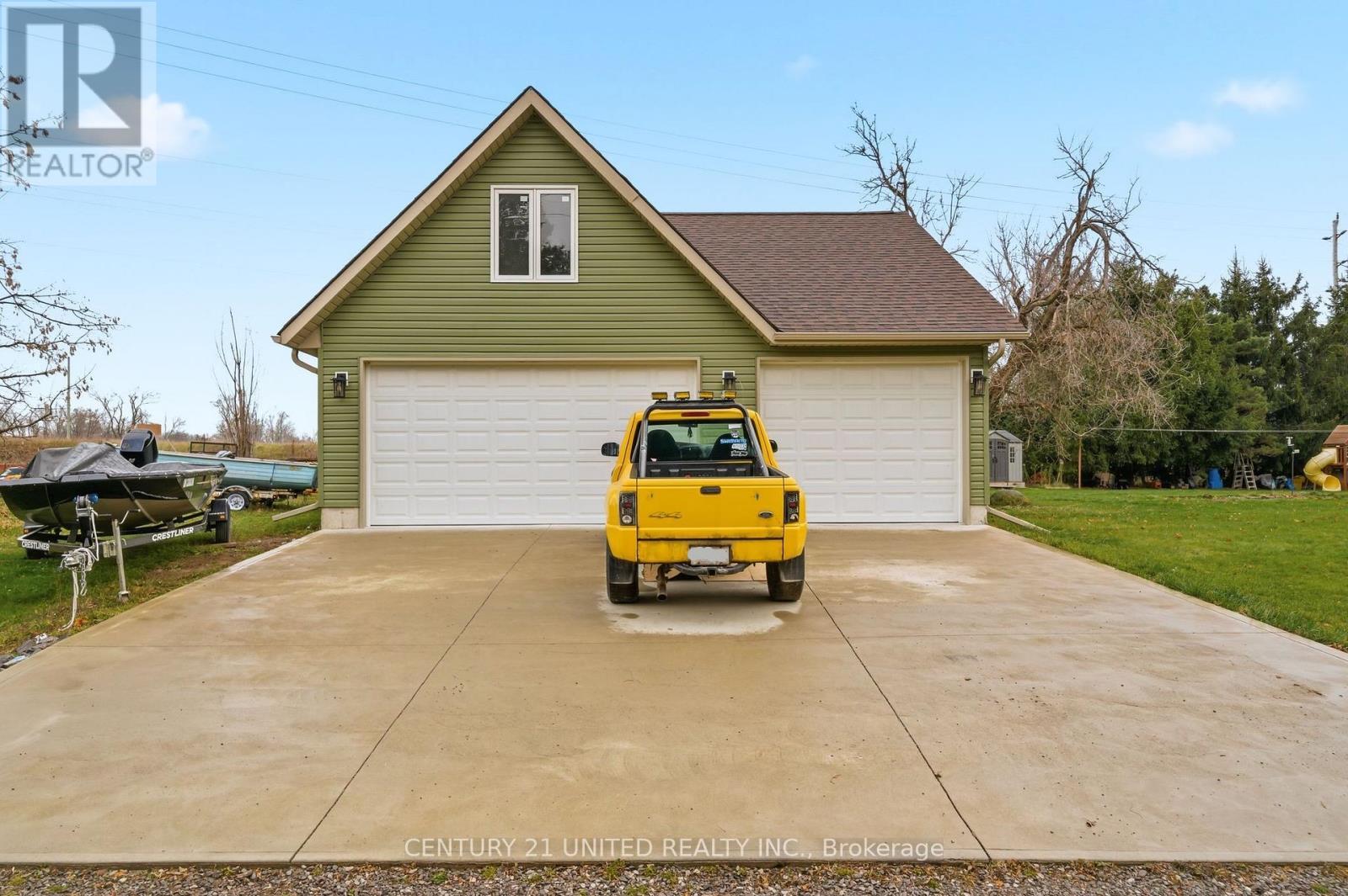 2425 Preston Road, Cavan Monaghan (Cavan-Monaghan), ON - Outdoor With Exterior