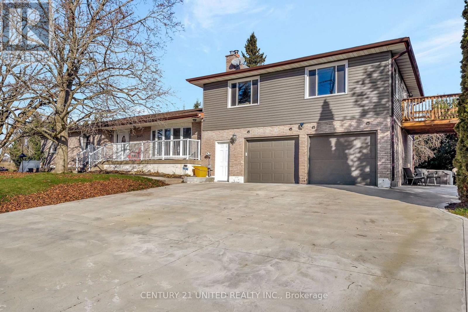 2425 Preston Road, Cavan Monaghan (Cavan-Monaghan), ON - Outdoor With Deck Patio Veranda