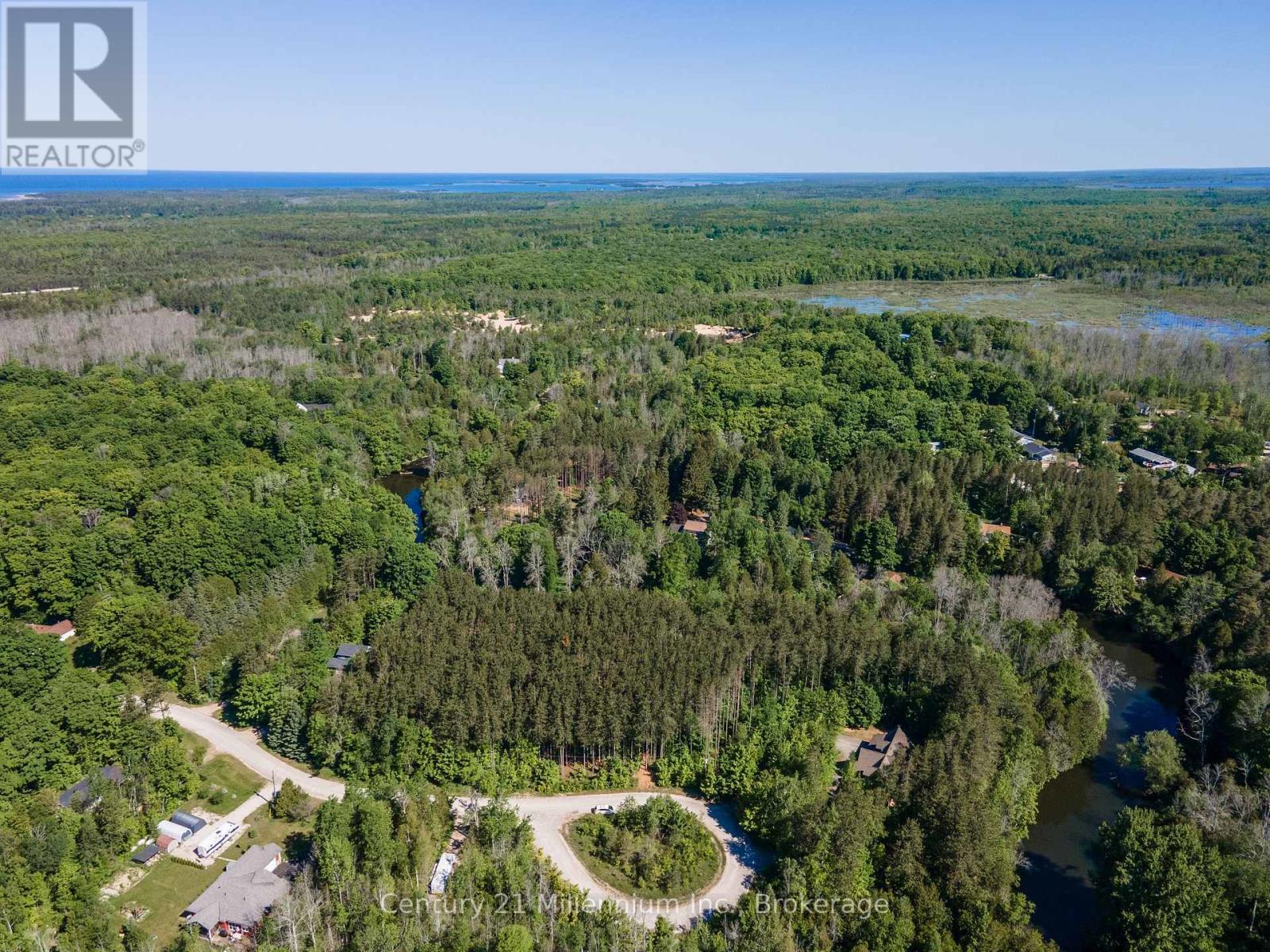 46 Riverside Place, South Bruce Peninsula, ON