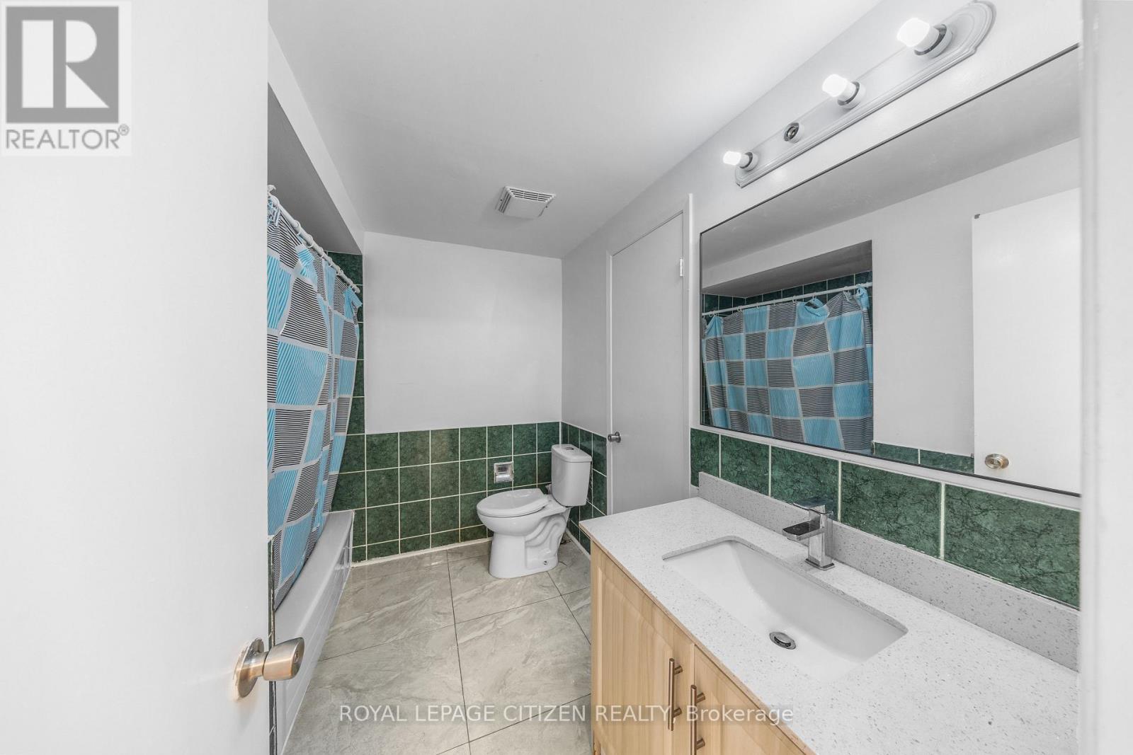 116 Ducatel Crescent, Ajax, ON - Indoor Photo Showing Bathroom