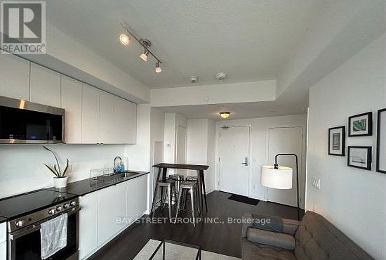 1210 - 49 East Liberty Street, Toronto, ON - Indoor Photo Showing Kitchen