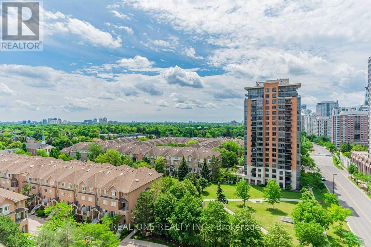 1105 - 18 Sommerset Way, Toronto, ON - Outdoor With View