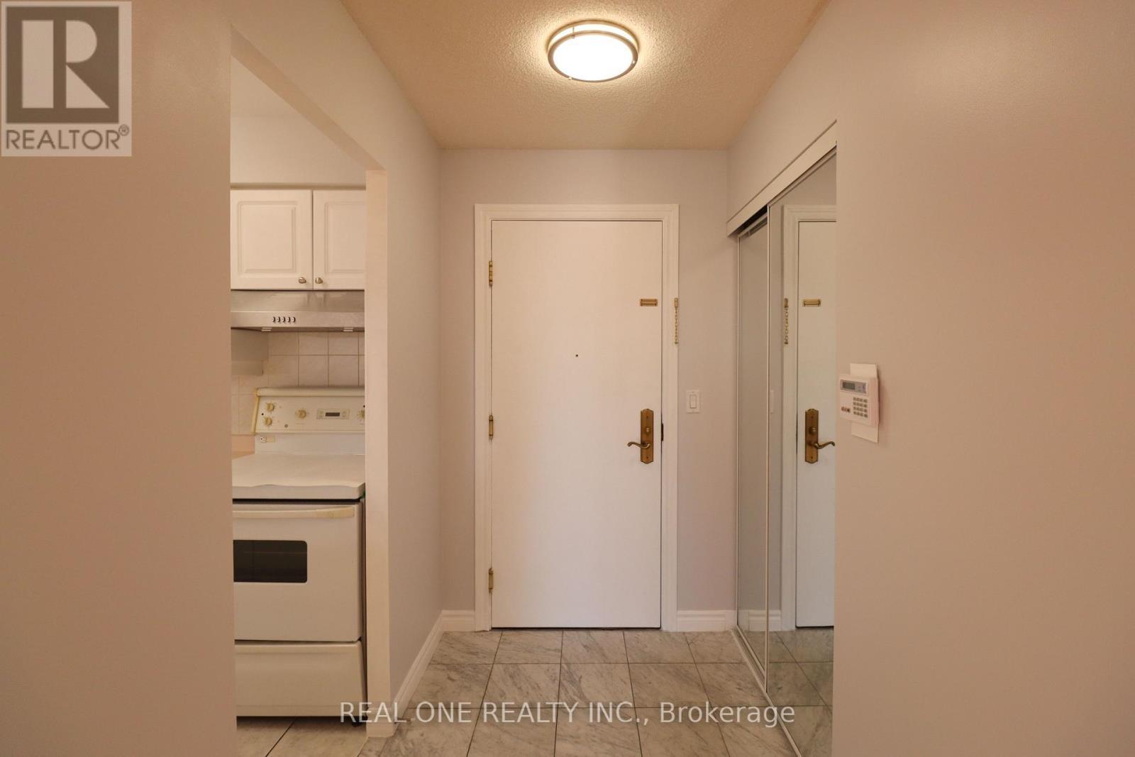 1105 - 18 Sommerset Way, Toronto, ON - Indoor