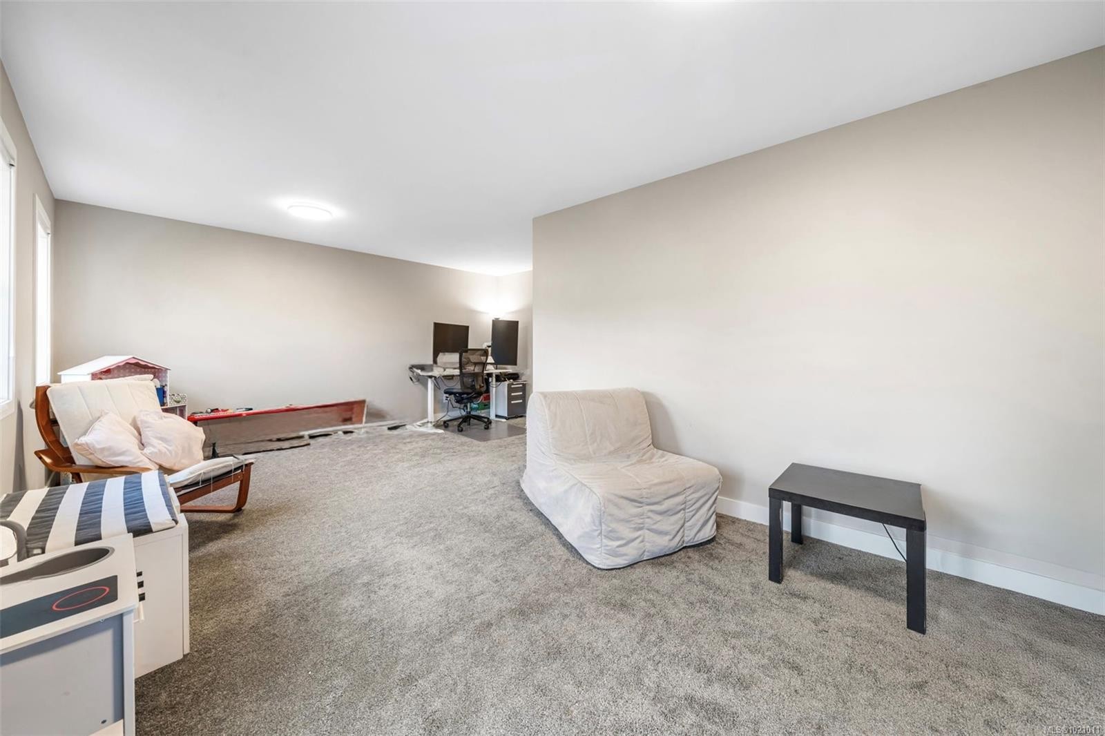 3477 Myles Mansell Rd, Langford, BC