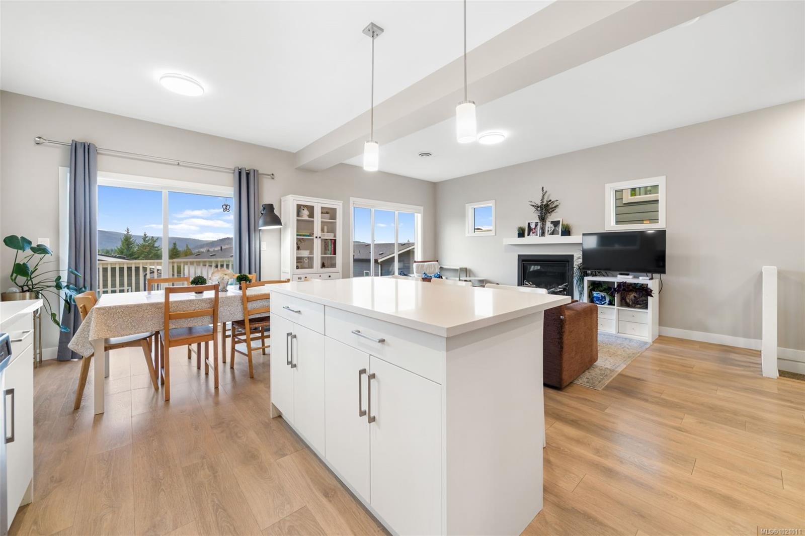 3477 Myles Mansell Rd, Langford, BC