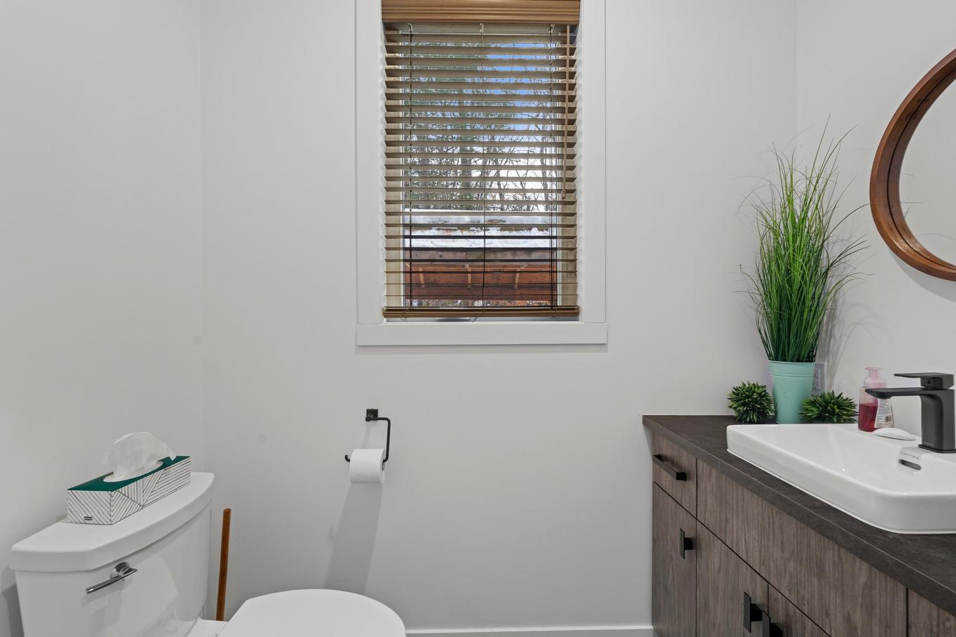 Salle d'eau - 4030 Ch. Plaisance, Sainte-Julienne, QC - Indoor Photo Showing Bathroom