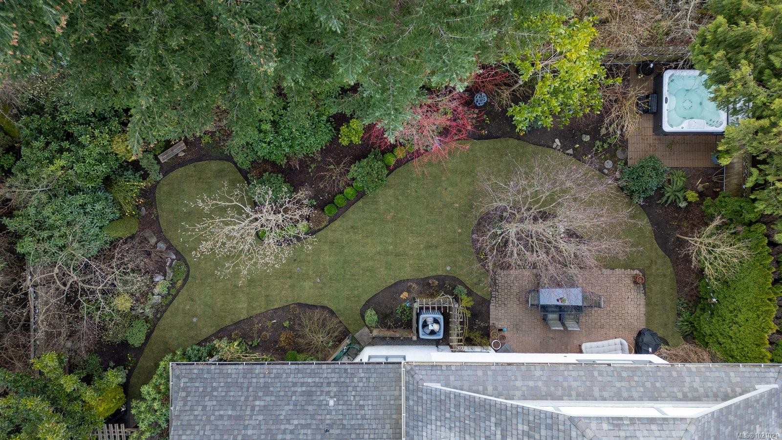 3913 Gibson Crt, Saanich, BC