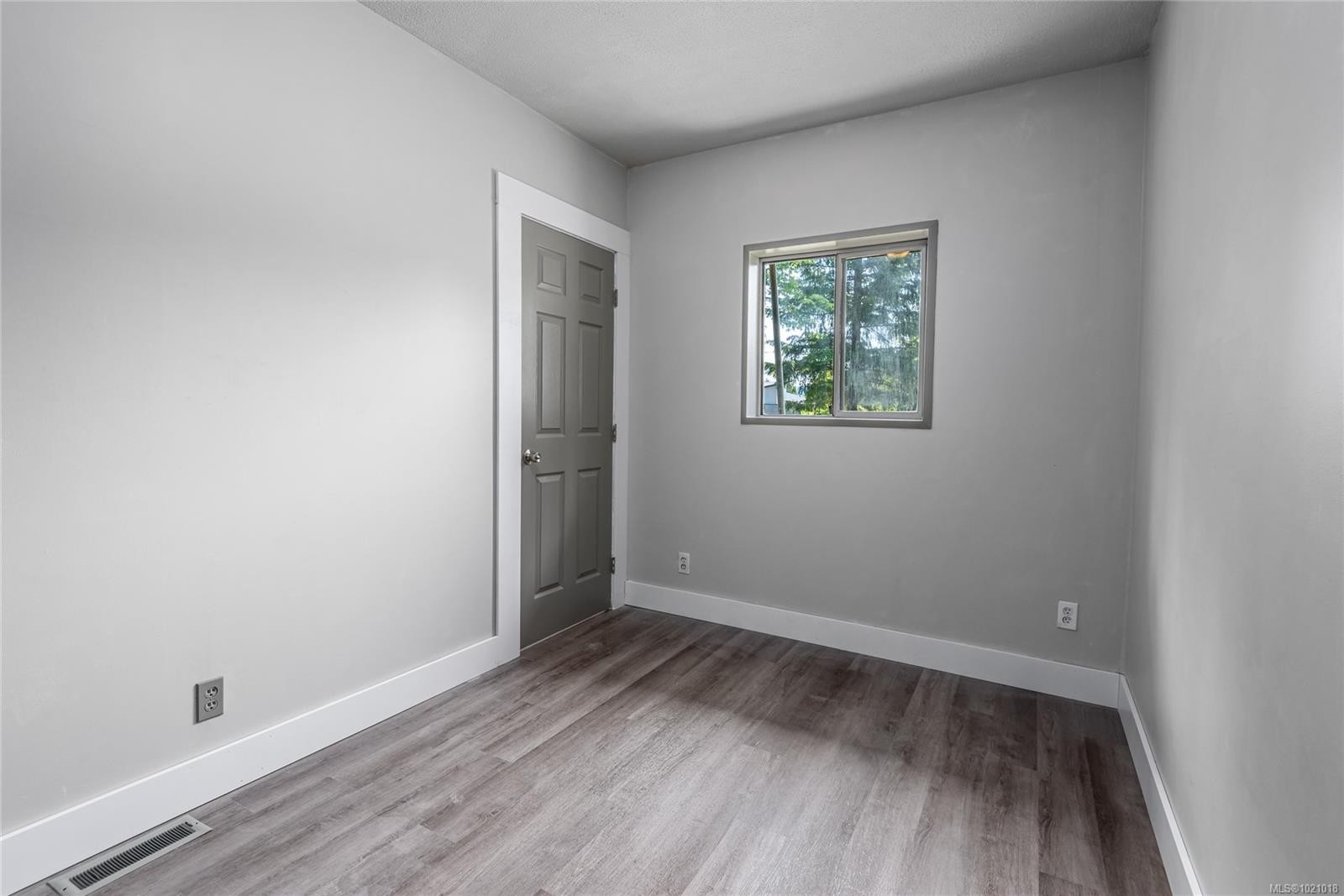 9437 Martin Park Dr, Black Creek, BC