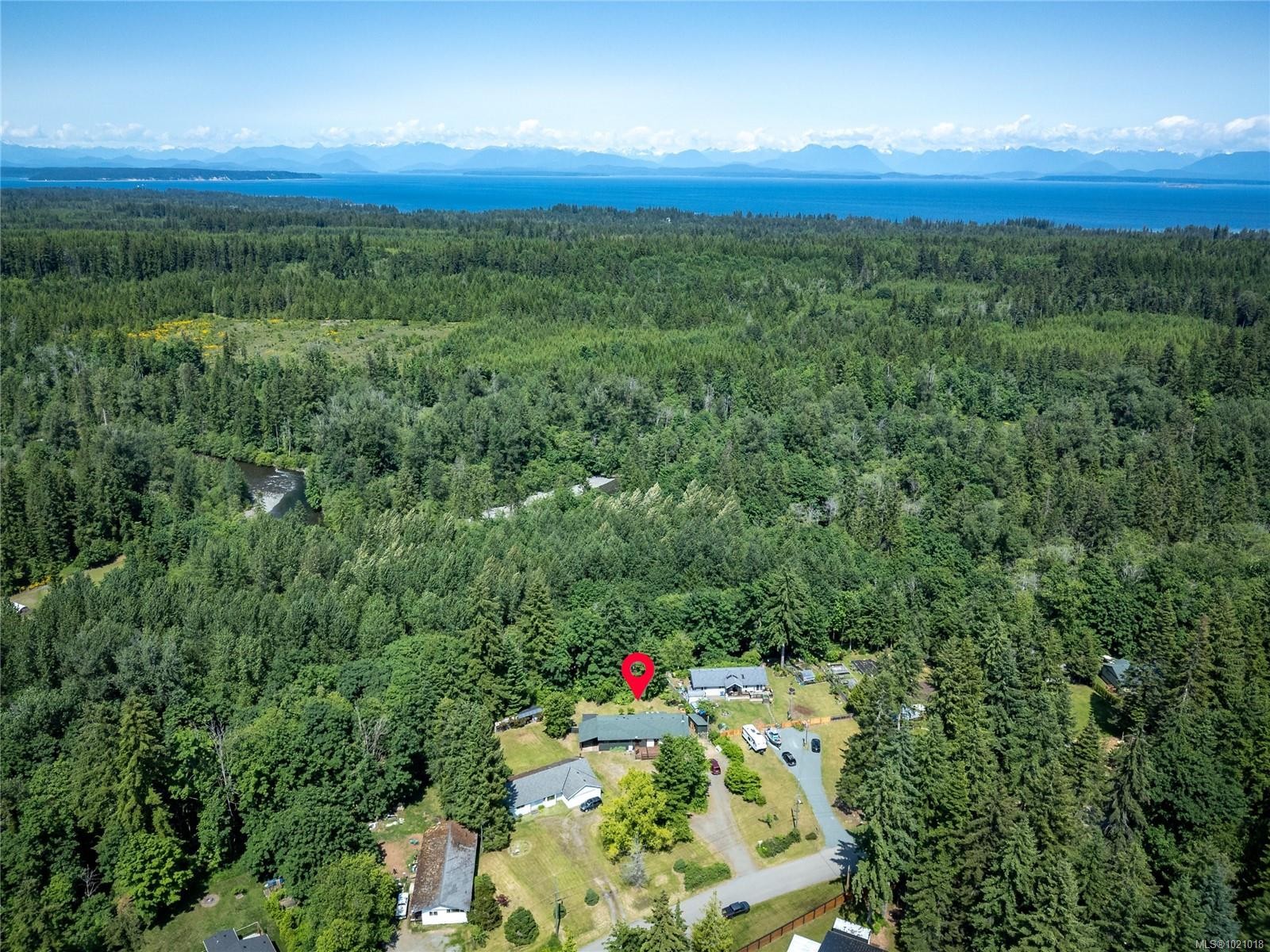 9437 Martin Park Dr, Black Creek, BC