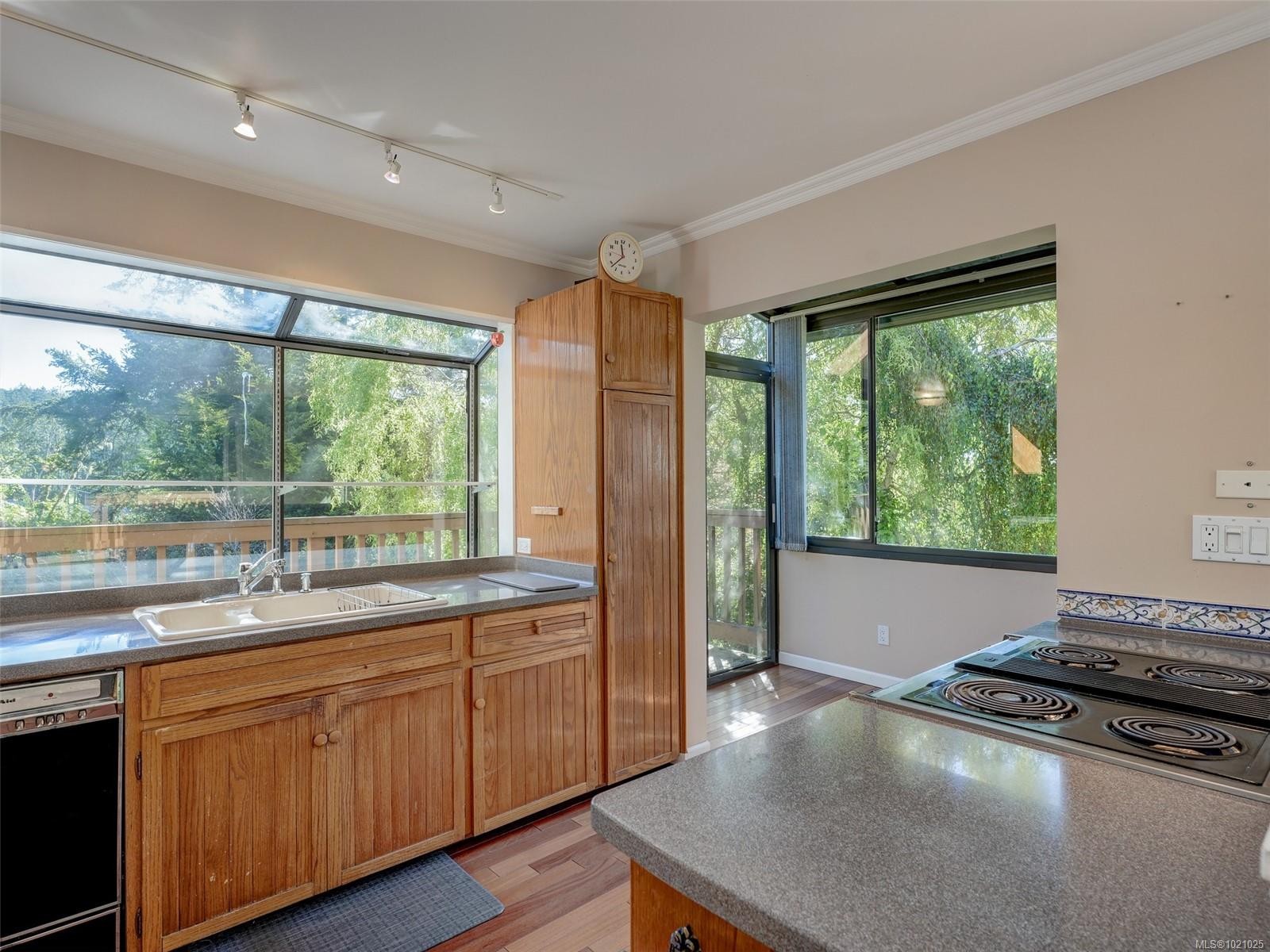 3857 Duke Rd, Metchosin, BC