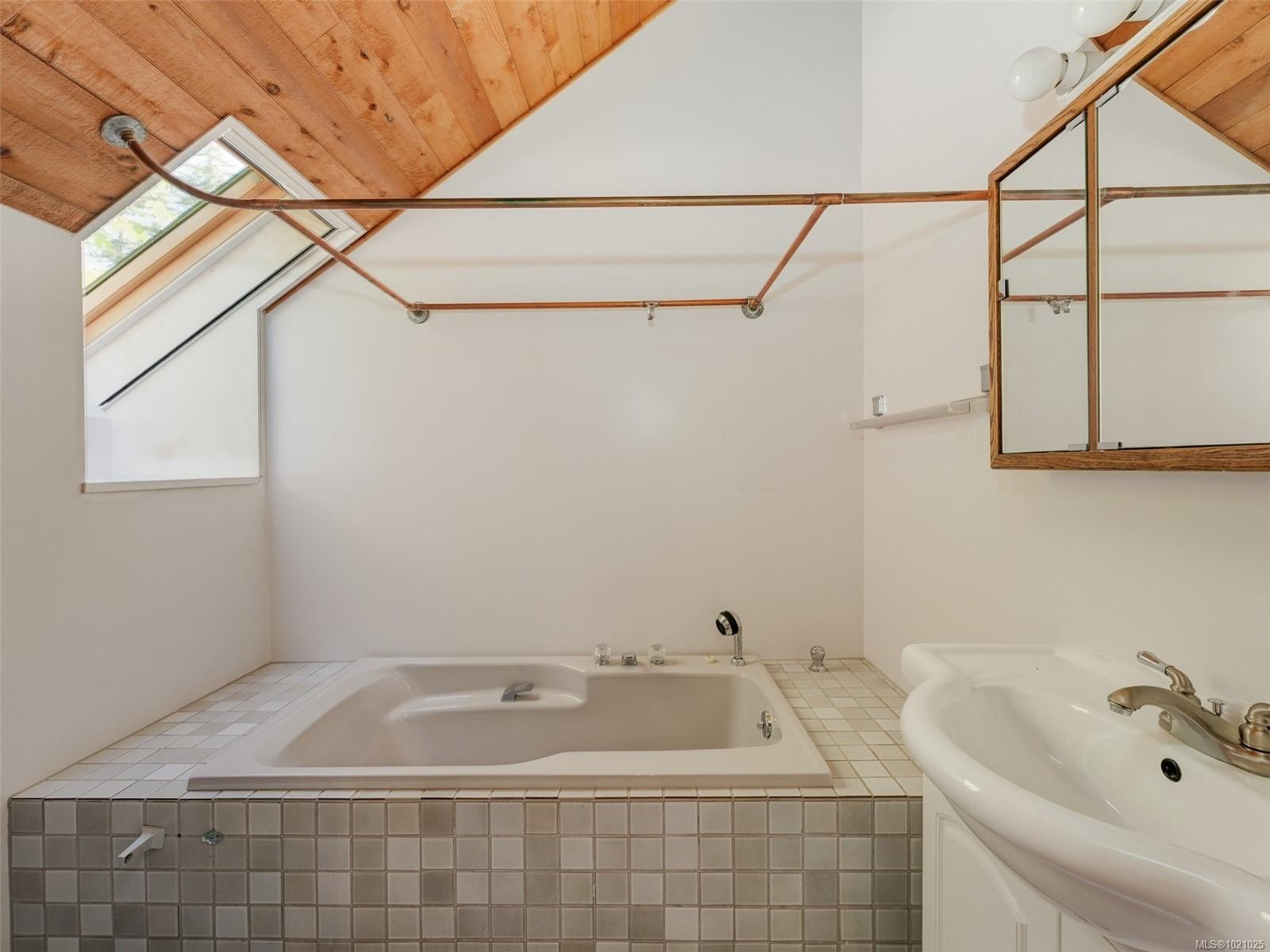 3857 Duke Rd, Metchosin, BC