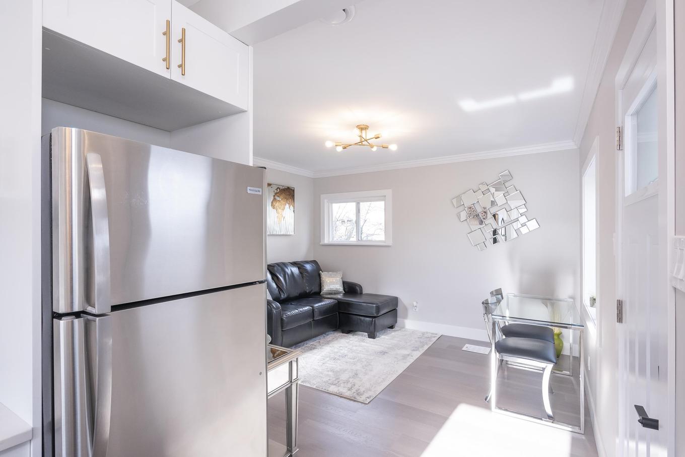 348 Frankwood Avenue, Thunder Bay, ON - Indoor