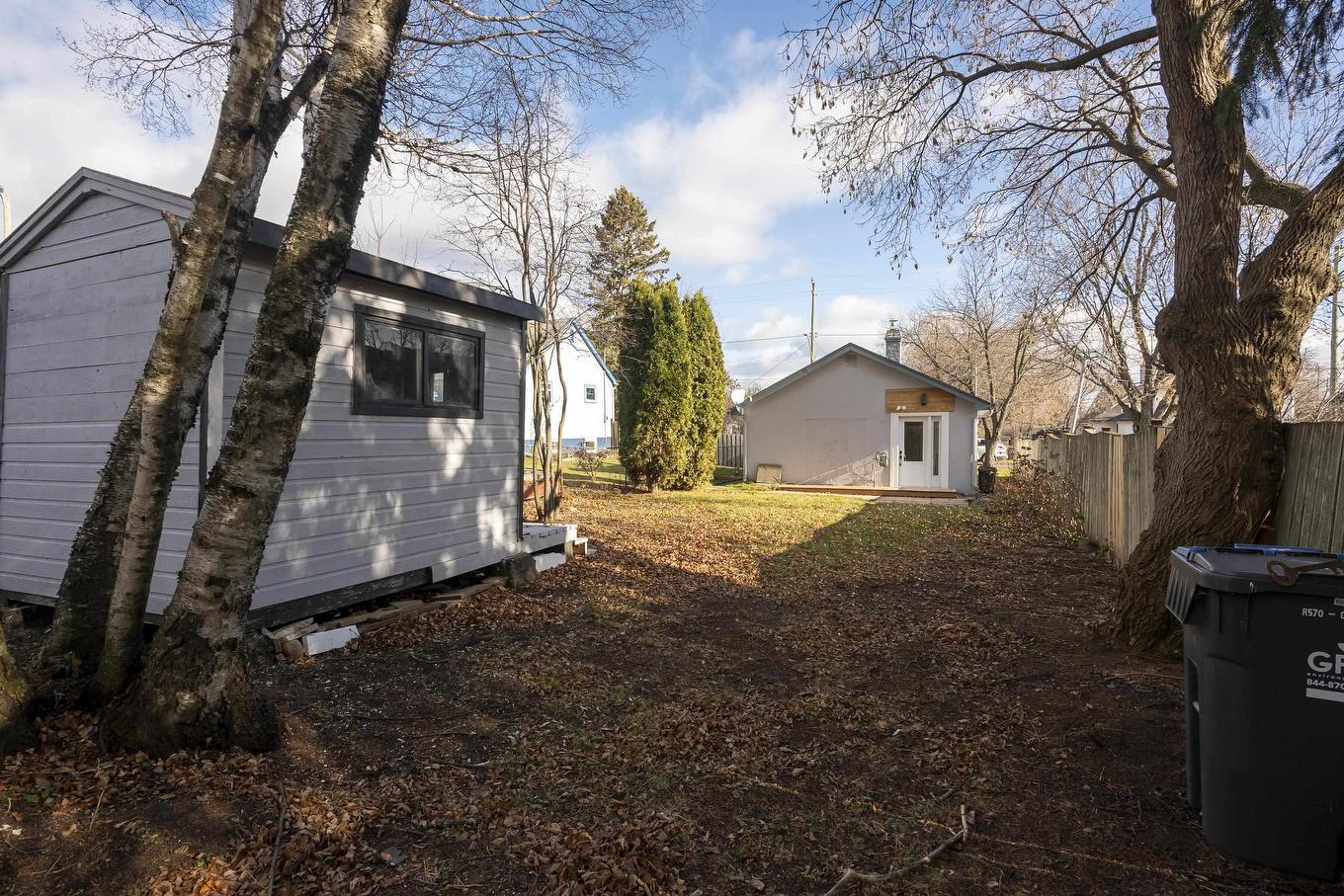 348 Frankwood Avenue, Thunder Bay, ON - Outdoor