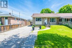 11 THORNCROFT CRESCENT Ajax, ON L1S 2S1