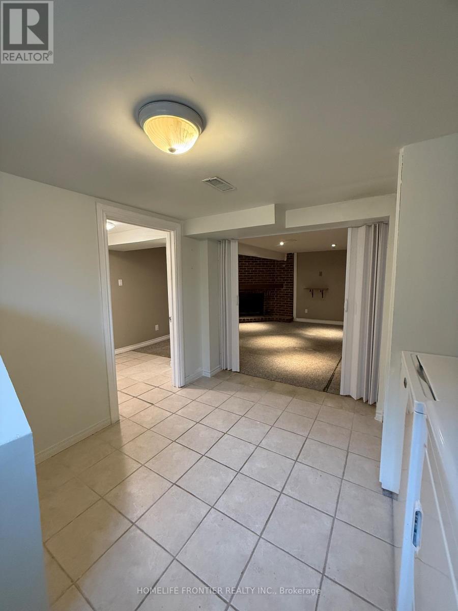 11 Thorncroft Crescent, Ajax, ON - Indoor