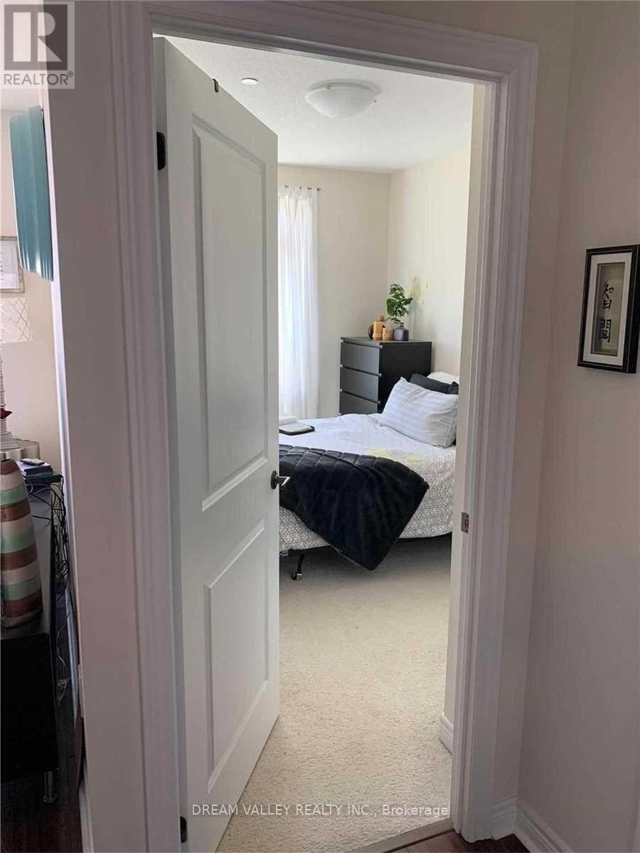 712 - 7325 Markham Road, Markham, ON - Indoor Photo Showing Bedroom