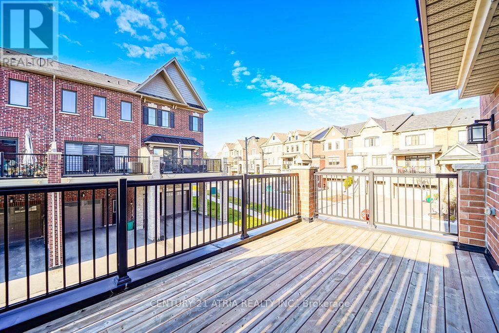 34 Isabella Peach Drive, Markham, ON - Outdoor With Deck Patio Veranda With Exterior