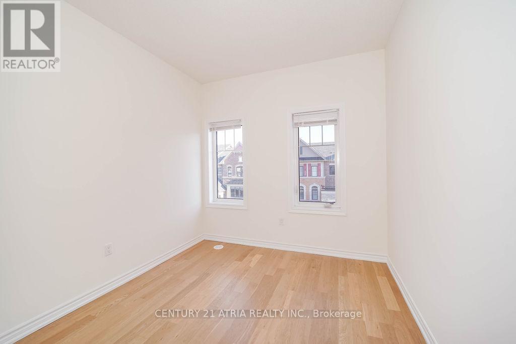 34 Isabella Peach Drive, Markham, ON - Indoor Photo Showing Other Room