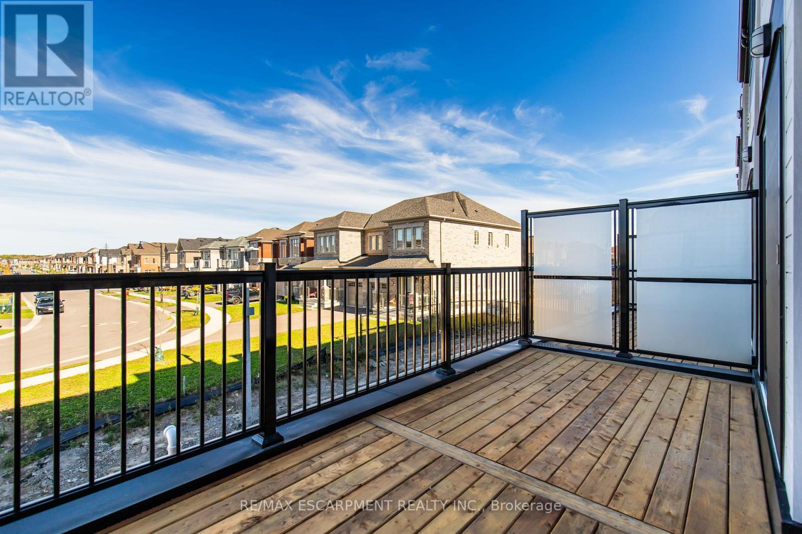 205 Burke Street, Hamilton, ON - Outdoor