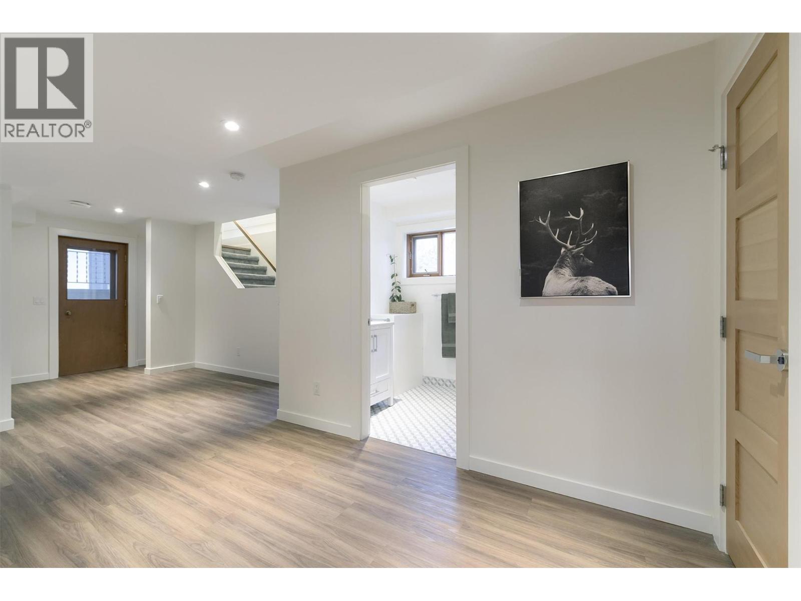 Recroom - 3153 Hall Road, Kelowna, BC - Indoor Photo Showing Other Room