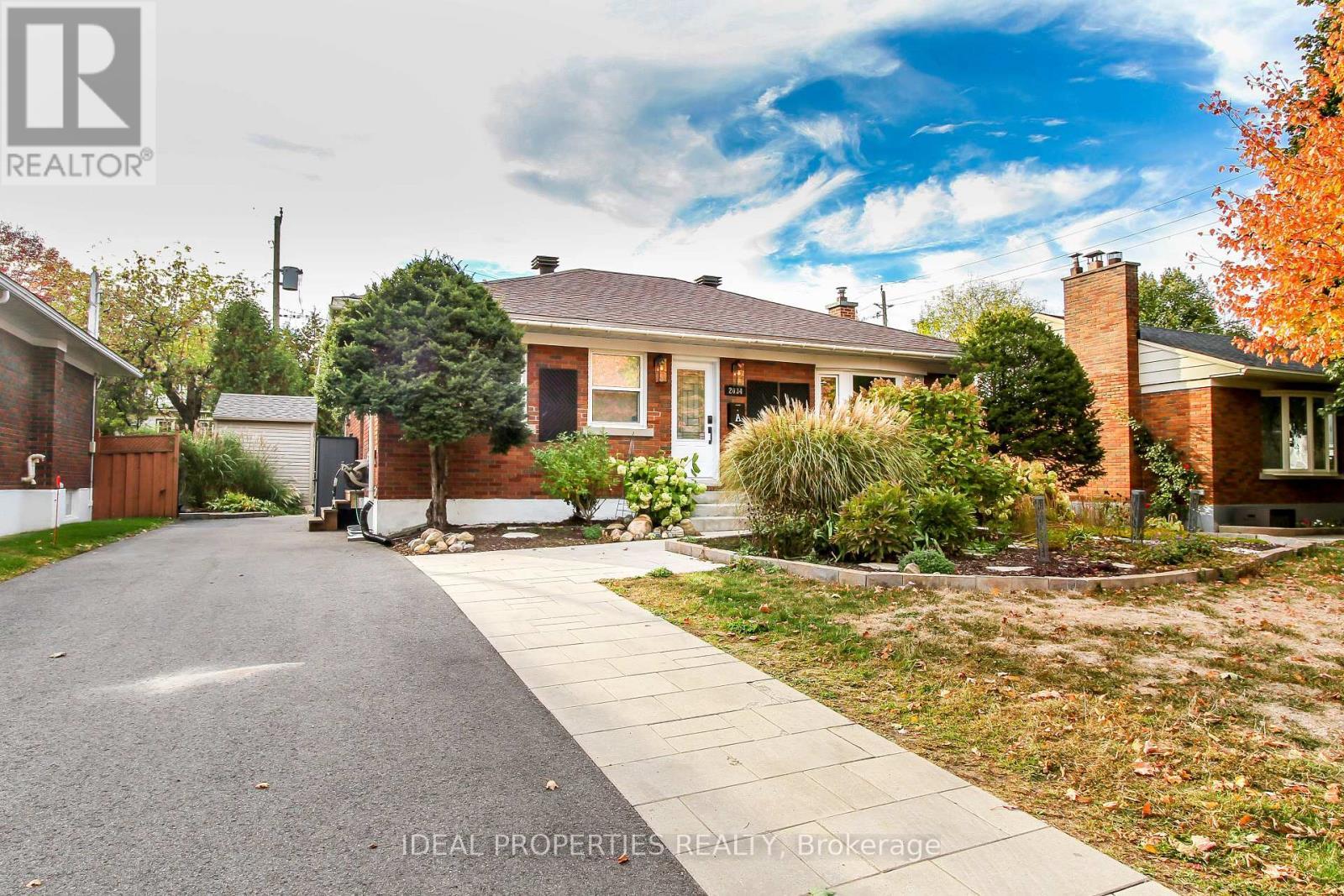 A - 2034 Saunderson Drive, Ottawa, ON - Outdoor