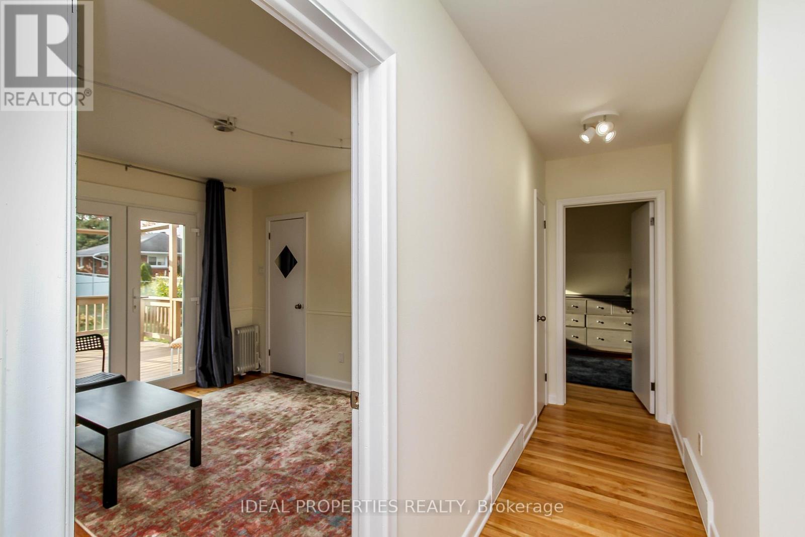 A - 2034 Saunderson Drive, Ottawa, ON - Indoor Photo Showing Other Room