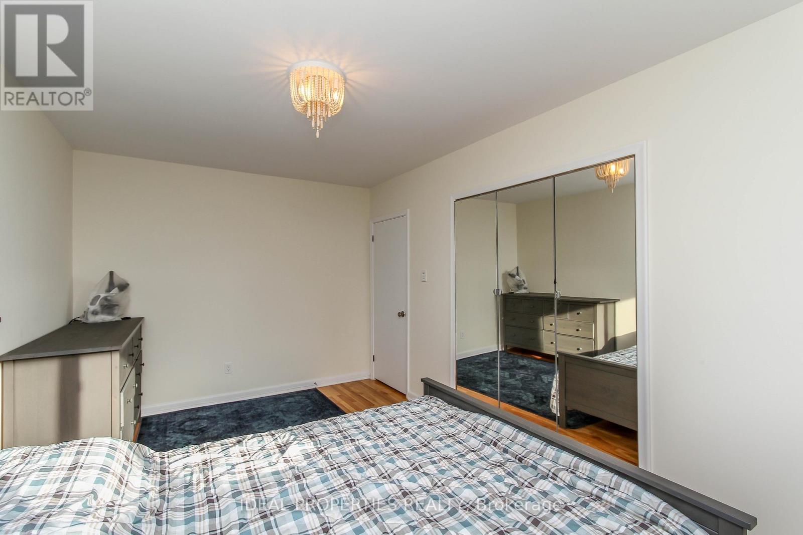 A - 2034 Saunderson Drive, Ottawa, ON - Indoor