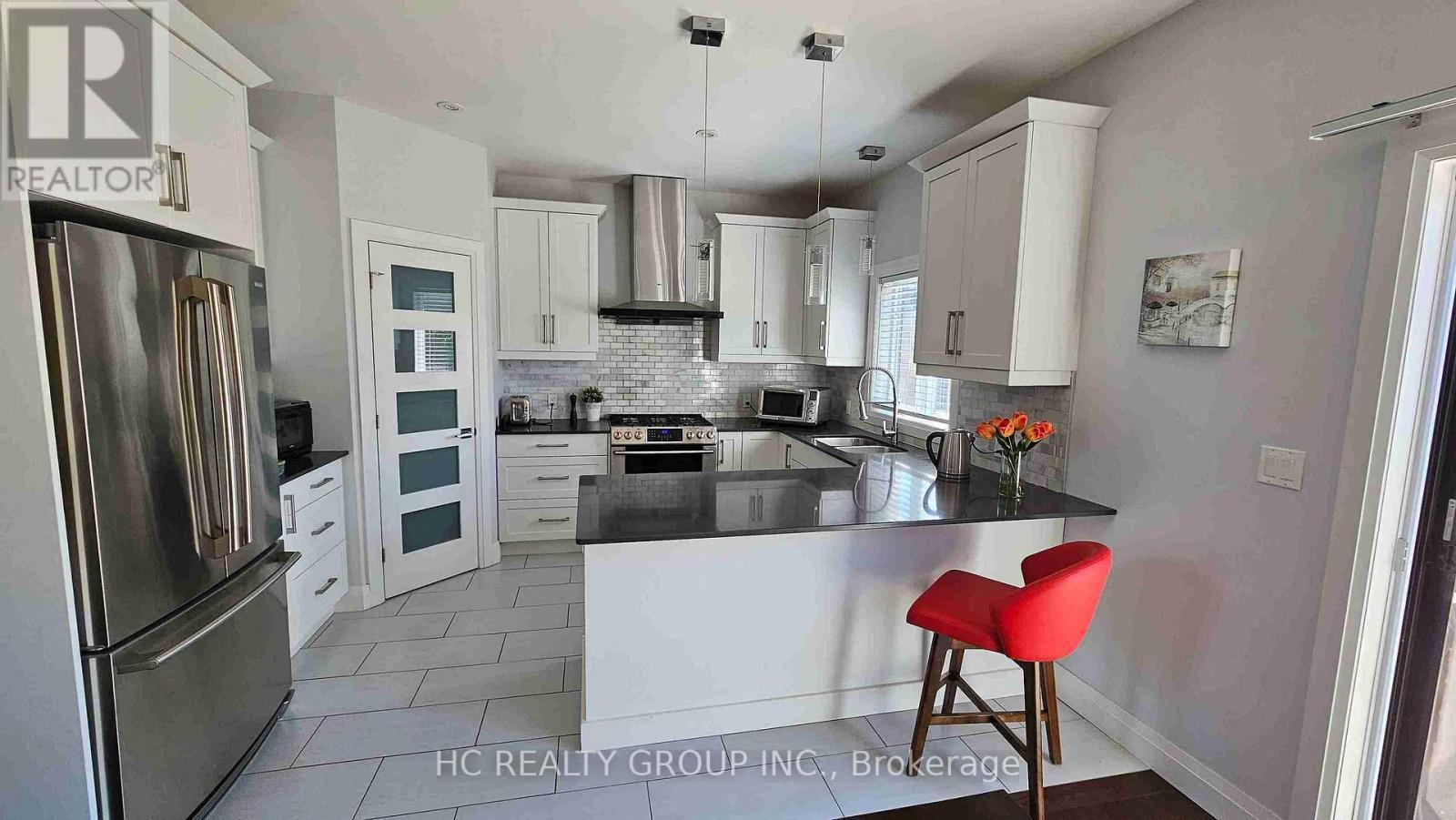 767 Hickorystick Key, London North, ON - Indoor Photo Showing Kitchen With Upgraded Kitchen