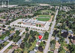 Desirable North Ward location -