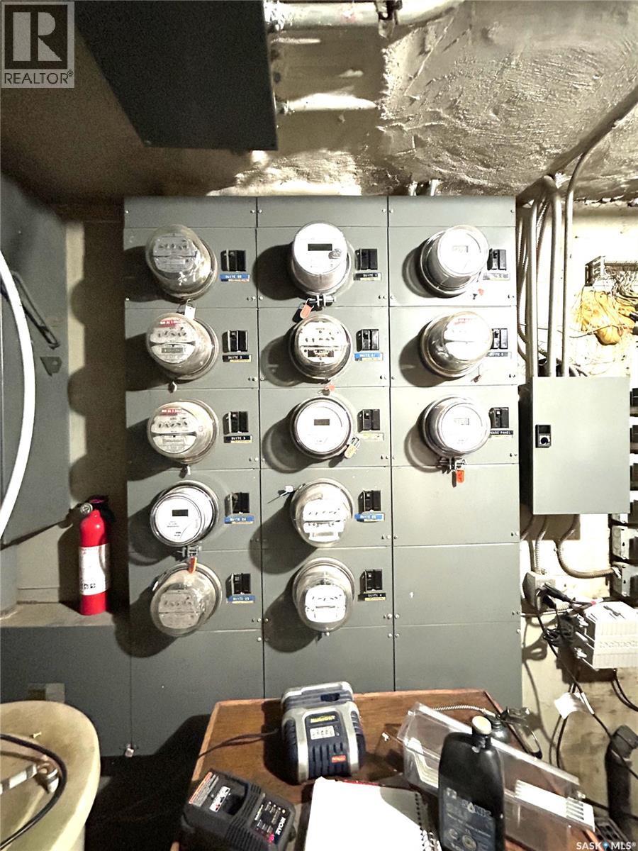 15 4Th Avenue, Maple Creek, SK - Photo Showing Other Room