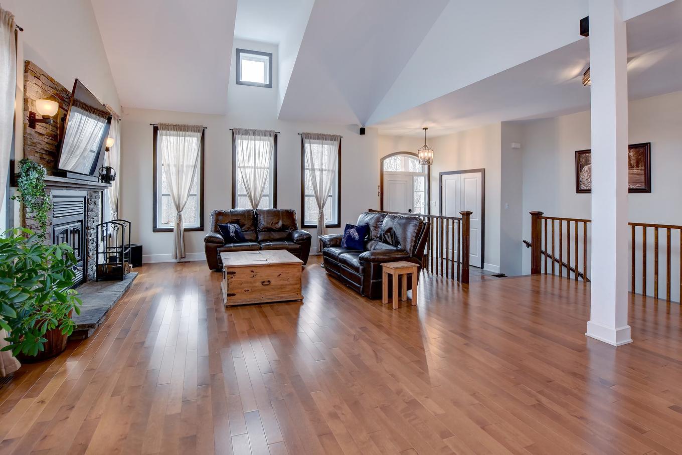 Living room - 773 Rue Jacques, Saint-Colomban, QC