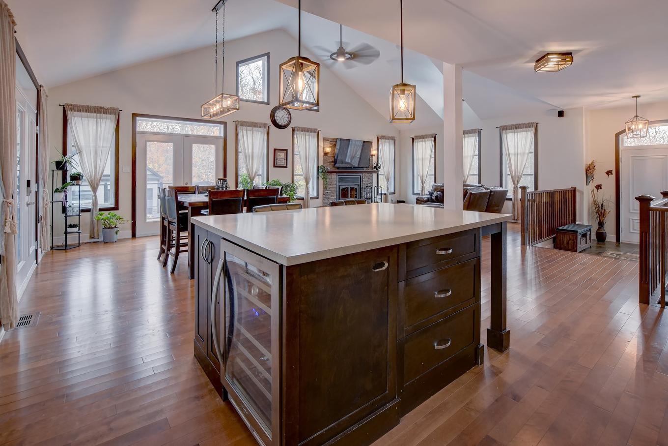 Kitchen - 773 Rue Jacques, Saint-Colomban, QC