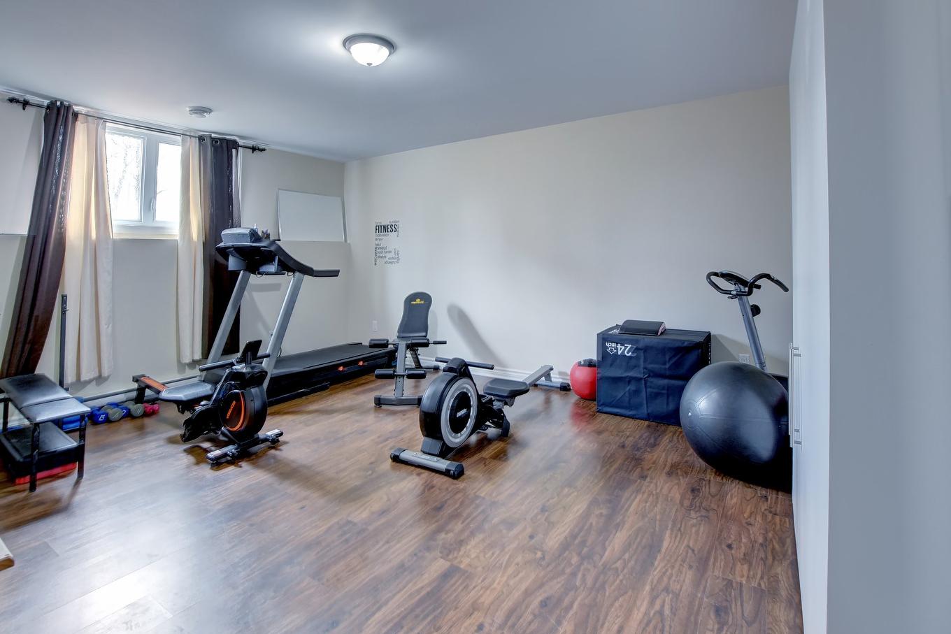 Exercise room - 773 Rue Jacques, Saint-Colomban, QC
